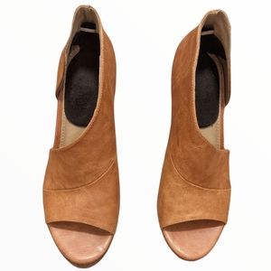 Catherine Malandrino Alio D'Orsay Heels sz 9 Caramel Brown Great Condition